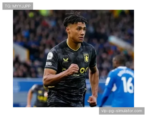 沃特金斯维拉锋线支柱 11球2助延续稳定进球效率